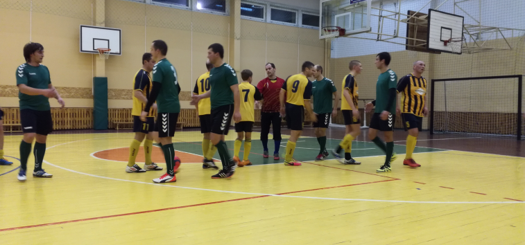 Panevėžio apskrityje sužaistas trečias futsal pirmenybių turas.