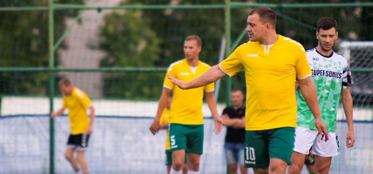Vasaros pirmenybėse Kaune stipriausi -  FK „Feniksas